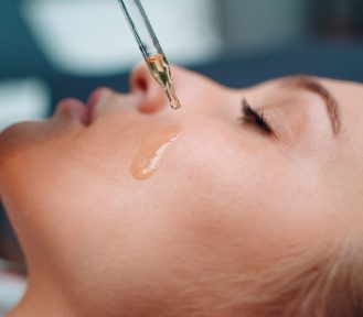 Using CBD Oil for Acne and Getting Rid of Pimples